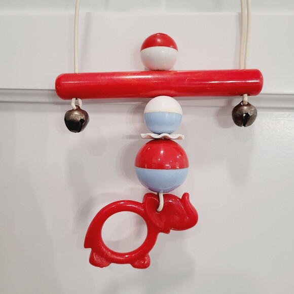 Bakelite Rattle Elephant Toy Crib Pram Circus Alan Jay Plastics Red Blue Vintage - Picture 14 of 16